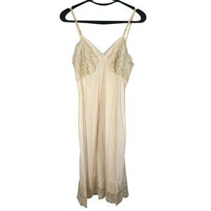 Vintage Floral Lace Slip Lingerie Dress 34 Cream Sexy Feminine Nightgown 60s